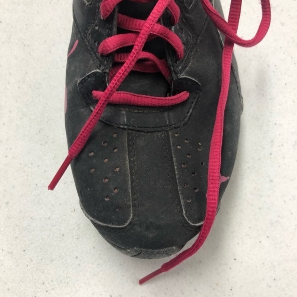 Puma Size 8.5 Women’s Athletic Shoes - Picture 2 of 11